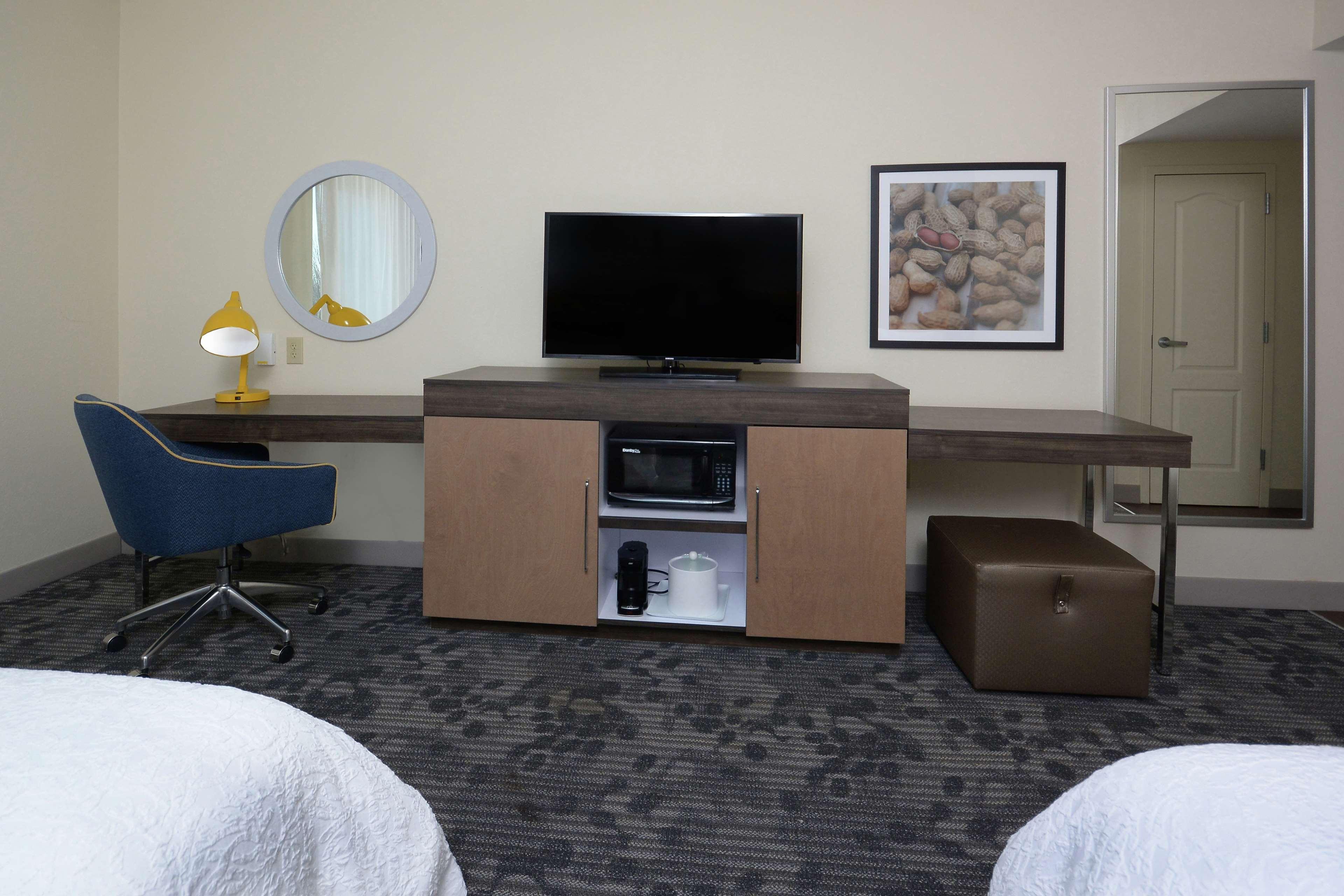Hampton Inn & Suites Clinton Dış mekan fotoğraf