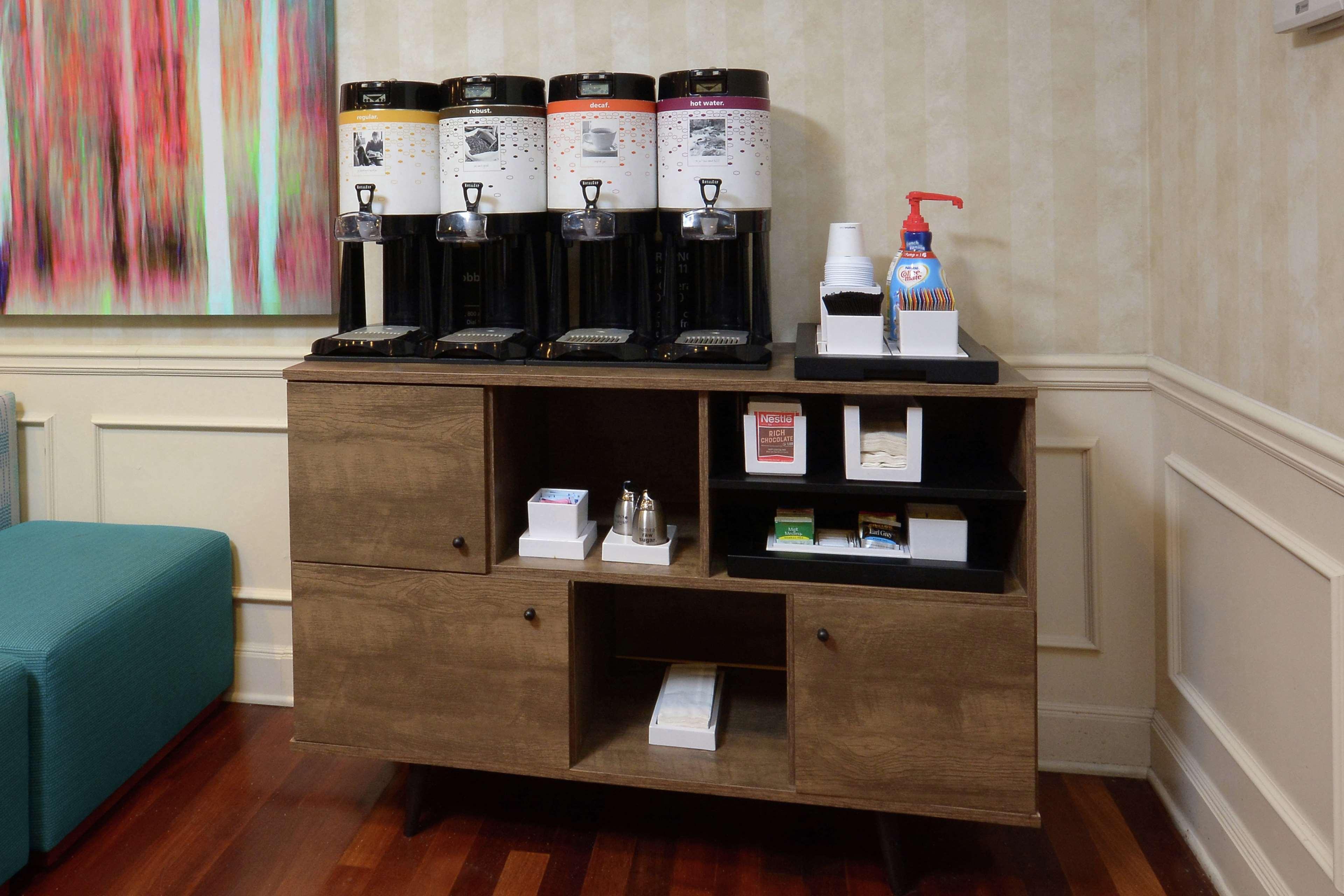 Hampton Inn & Suites Clinton Dış mekan fotoğraf