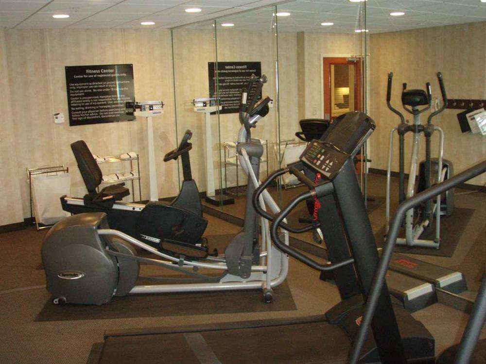 Hampton Inn & Suites Clinton Konforlar fotoğraf