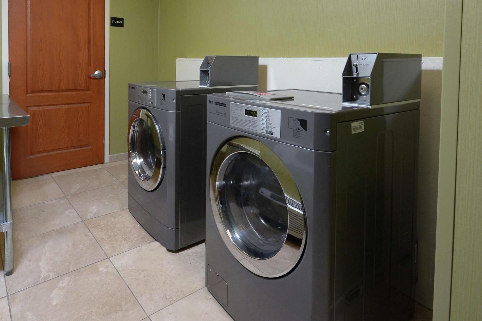 Hampton Inn & Suites Clinton Dış mekan fotoğraf