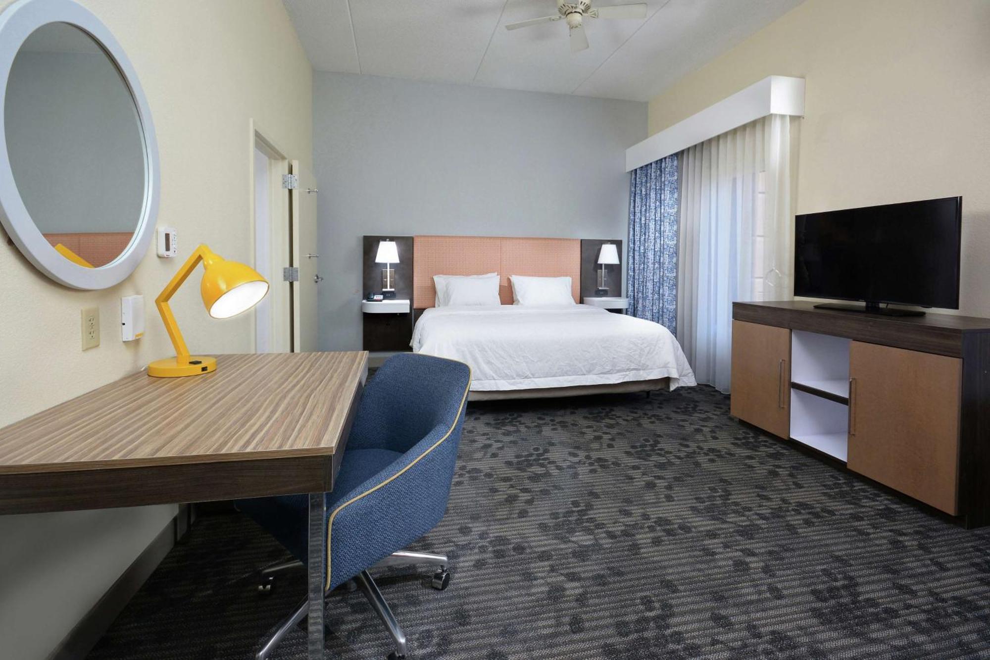 Hampton Inn & Suites Clinton Dış mekan fotoğraf