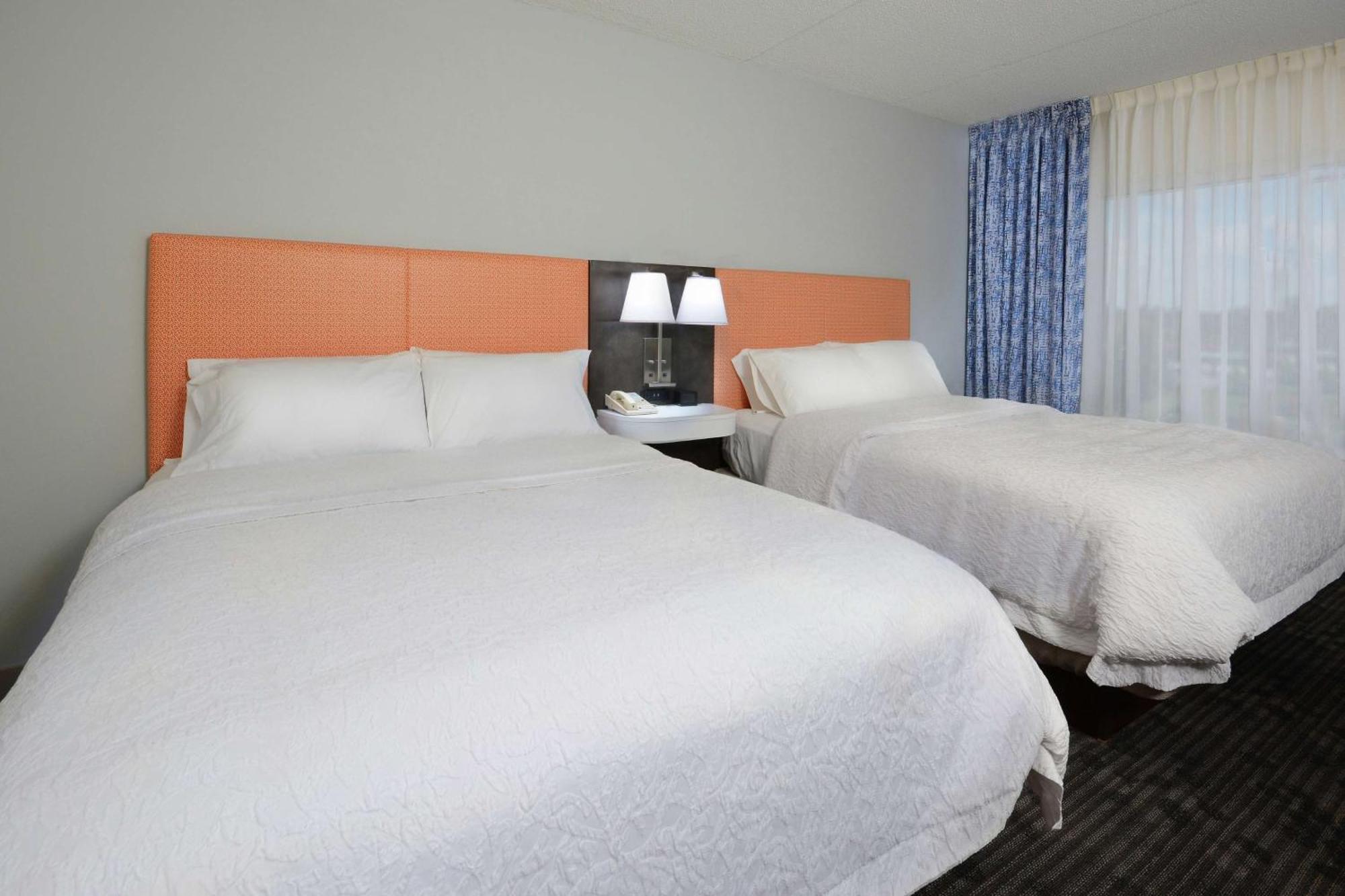 Hampton Inn & Suites Clinton Dış mekan fotoğraf