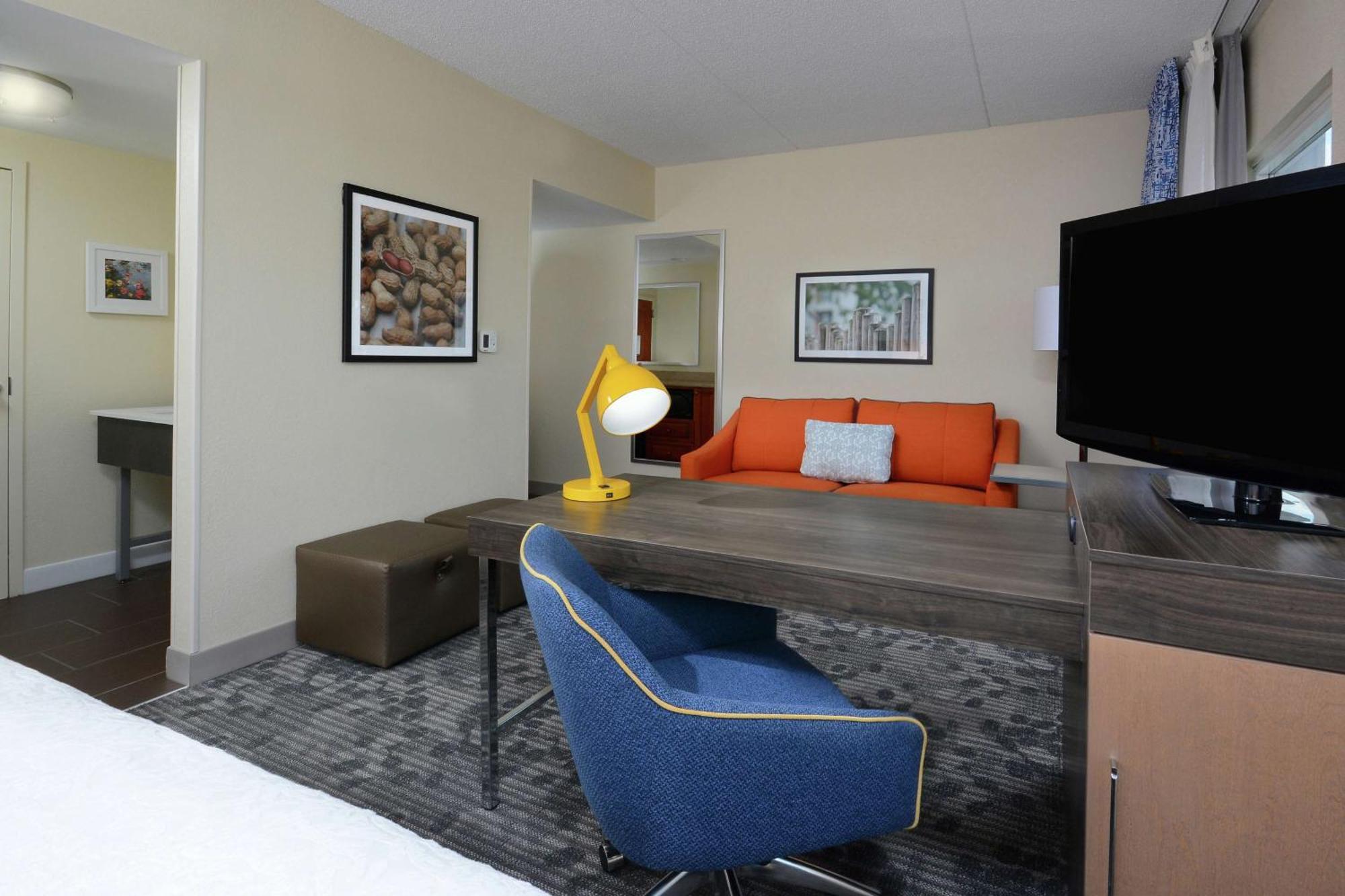 Hampton Inn & Suites Clinton Dış mekan fotoğraf