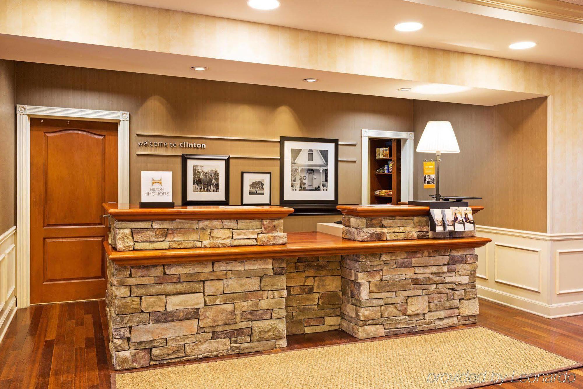 Hampton Inn & Suites Clinton Dış mekan fotoğraf